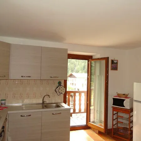 Casevacanza Val D'ayas Appartement *